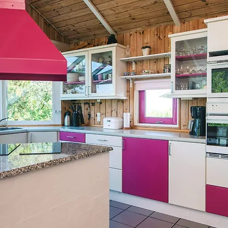 8 Person In Glesborg بيت للعطل